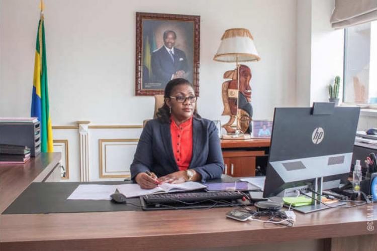 La ministre de l'Économie et de la Relance du Gabon, Nicole Jeanine Lydie Roboty  épse. Mbou.